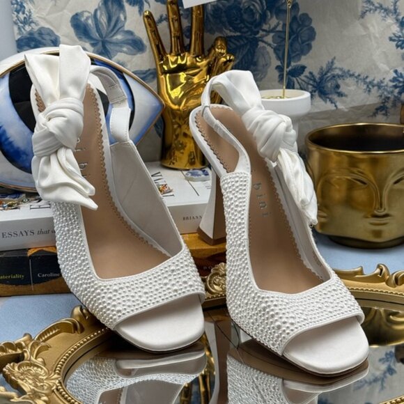 🆕 GIANNI BINI 🧿 NWOB Coray Pearl Embellished Satin Bow Slingback, Sz 7.5 - Picture 3 of 16